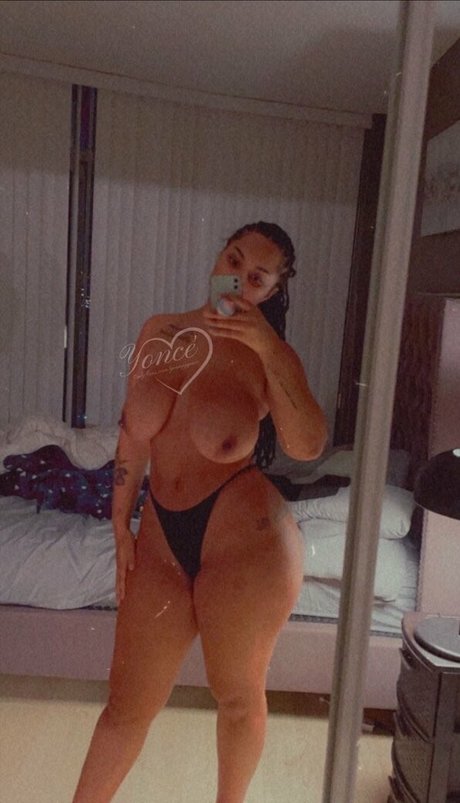 Youngyyonce nude leaked OnlyFans pic