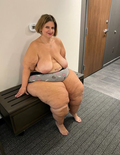 Bigbootyasshley nude leaked OnlyFans photo #170