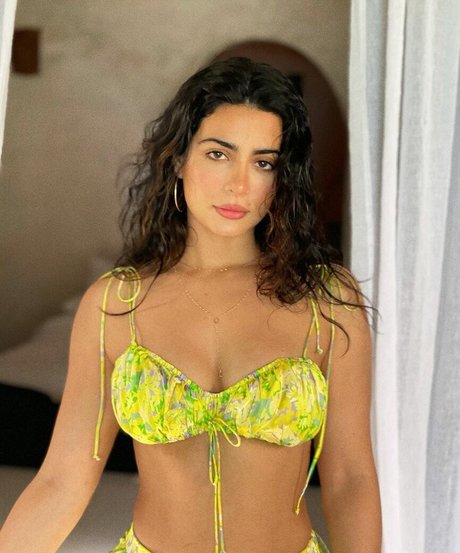 Emeraude Toubia nude leaked OnlyFans pic