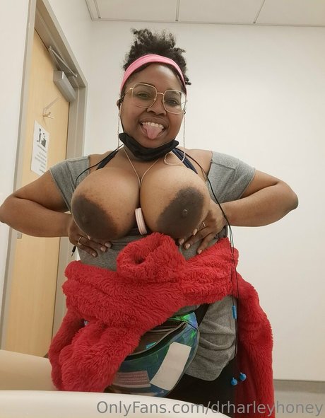 Drharleyhoney nude leaked OnlyFans photo #154