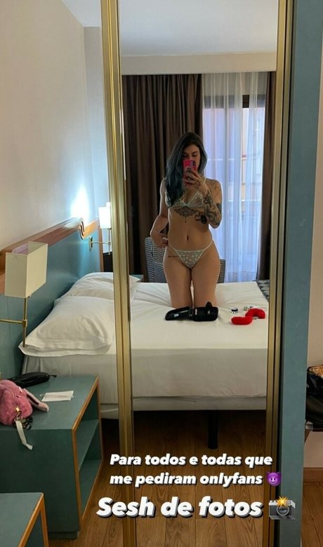 Camilla Leotta nude leaked OnlyFans pic