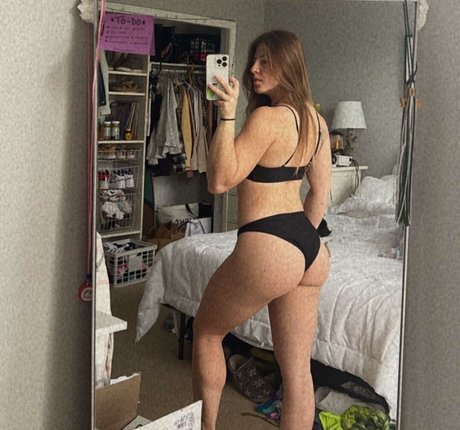 Olivia Schenkel nude leaked OnlyFans pic