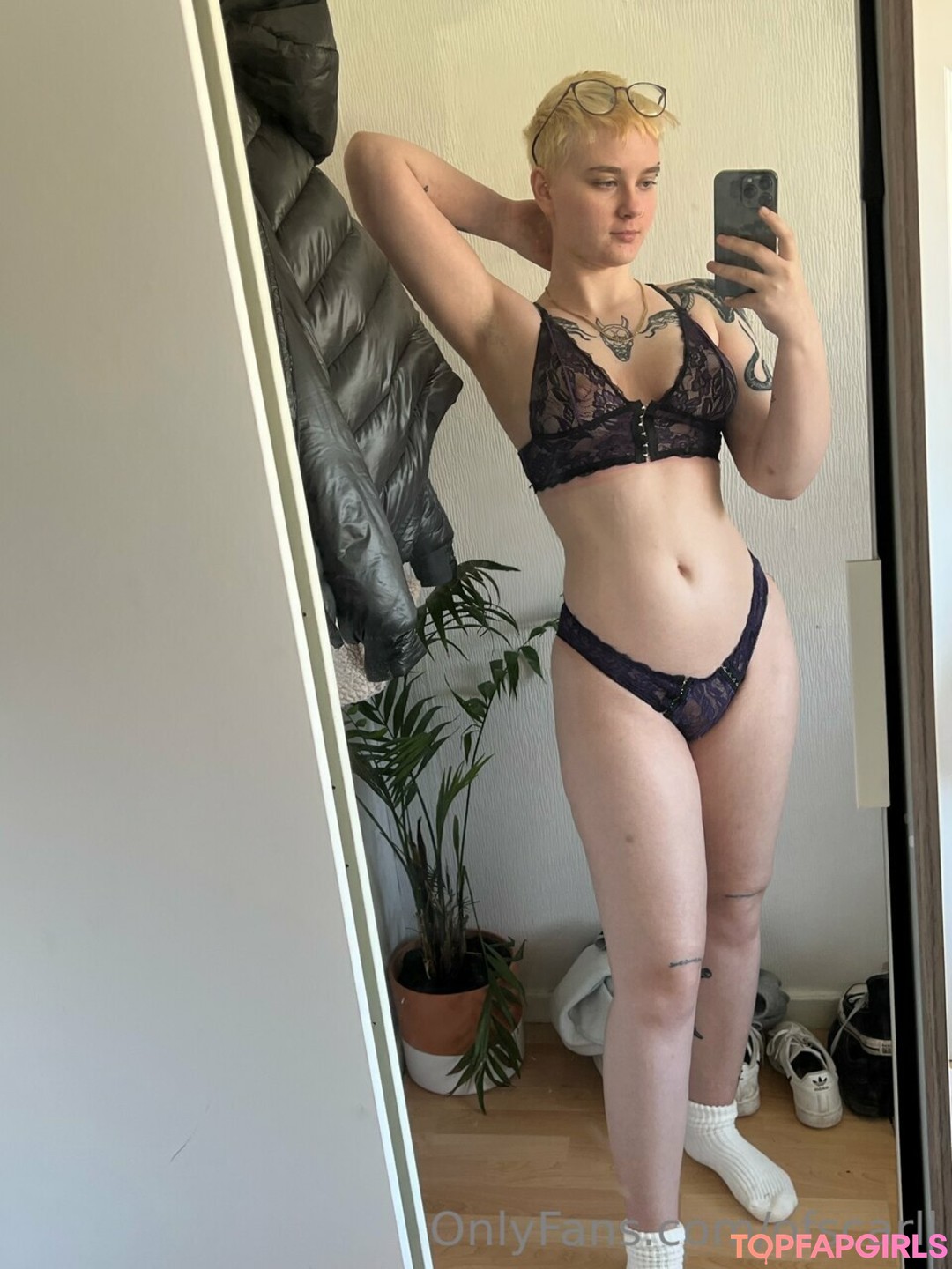 Ofscarll Nude Leaked OnlyFans Photo #4