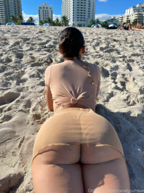 Janet Guzman nude leaked OnlyFans pic