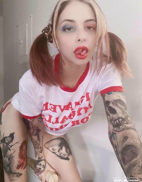 Vanpsuicide nude leaked OnlyFans photo #412