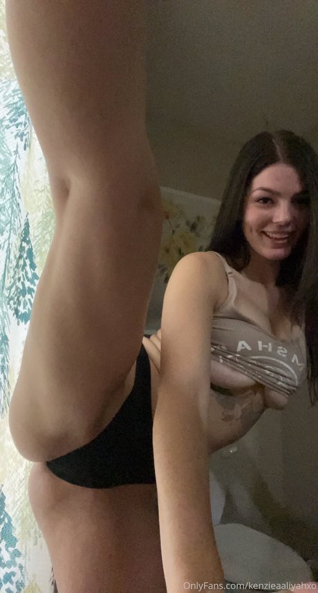 Kenzie nude leaked OnlyFans pic