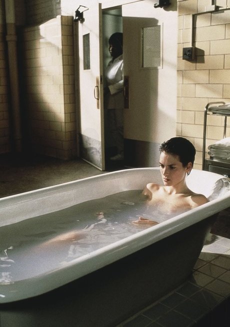 Winona Ryder nude leaked OnlyFans photo #3