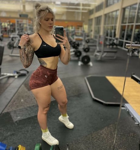 Gymmamiii nude leaked OnlyFans pic