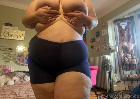 Pinkbbw nude leaked OnlyFans photo #7