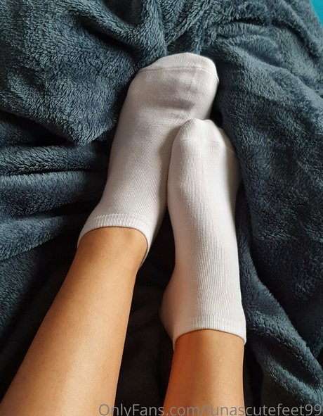 Lunascutefeet99 nude leaked OnlyFans photo #2