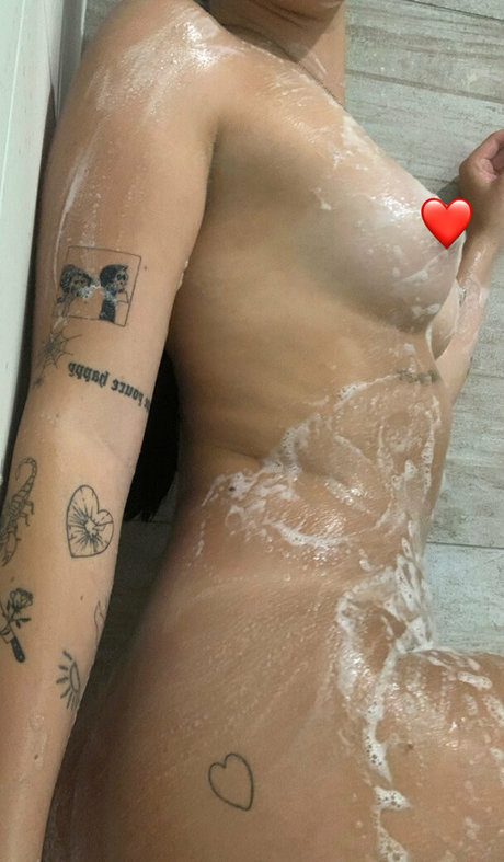Clairebearr nude leaked OnlyFans pic