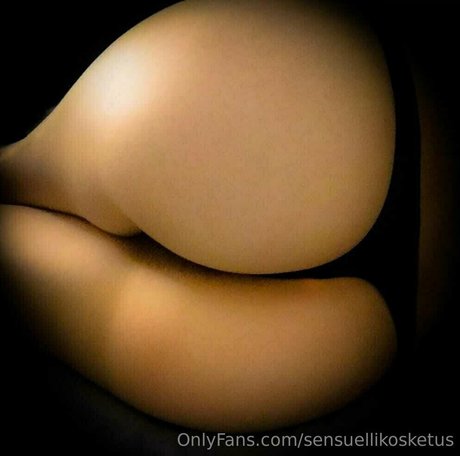 Sensuellikosketus nude leaked OnlyFans pic