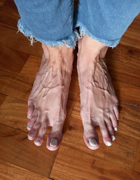 Clarita.feet nude leaked OnlyFans pic