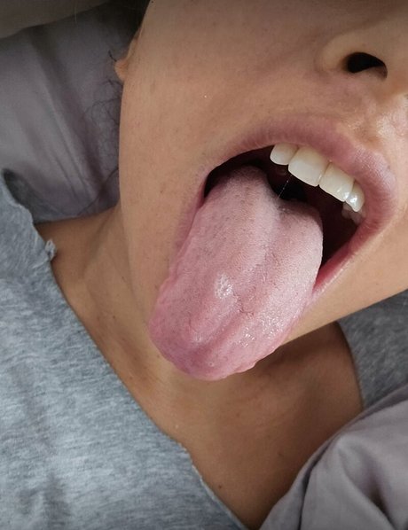 Tongue Queen nude leaked OnlyFans pic