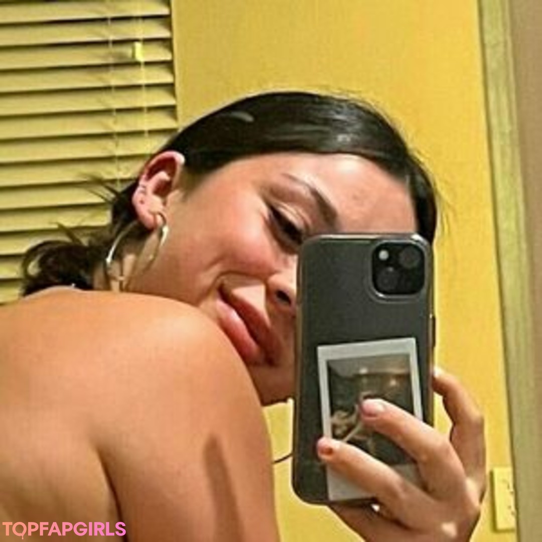 Caraamiaa Nude Leaked OnlyFans Photo #7