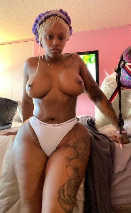 Martian Princess nude leaked OnlyFans pic