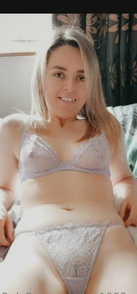 Hot1989mom nude leaked OnlyFans pic
