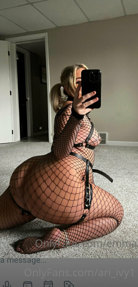 Ari_ivy1 nude leaked OnlyFans photo #4