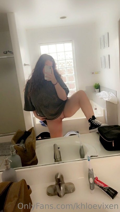 Khloevixen nude leaked OnlyFans photo #7