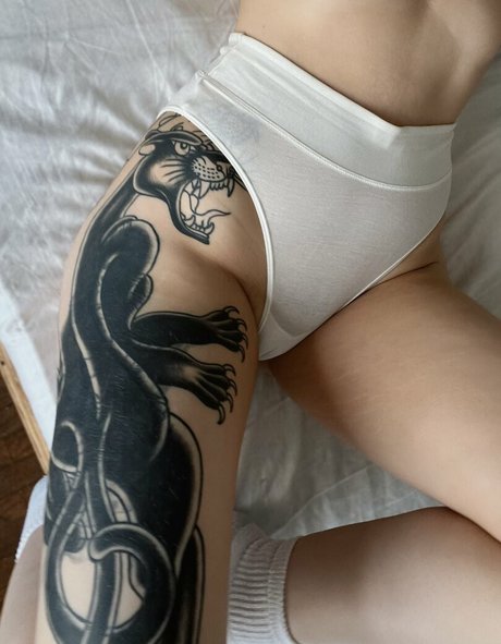 Yyentaa nude leaked OnlyFans pic
