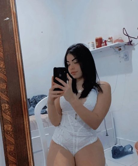 Kar.ramos2 nude leaked OnlyFans pic