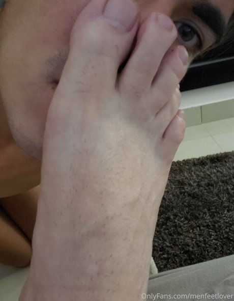 Menfeetlover nude leaked OnlyFans pic