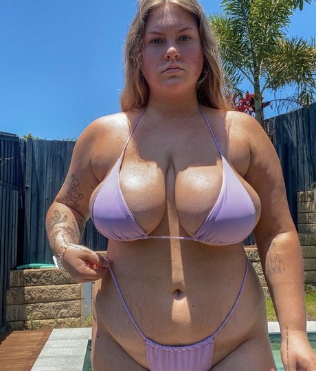 Chynna nude leaked OnlyFans photo #13