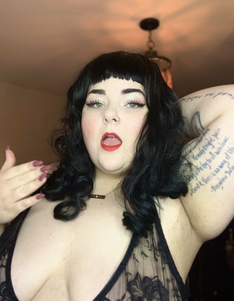 Maisonfoxqueen nude leaked OnlyFans pic