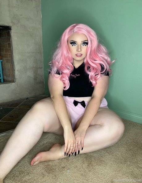 Pixiechickxoxo nude leaked OnlyFans photo #116