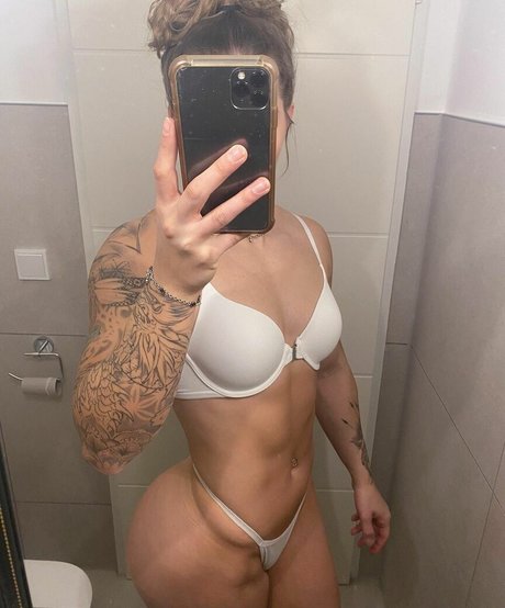 Ronja Fitness nude leaked OnlyFans photo #5