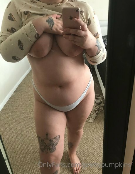 Prettypumpkins1 nude leaked OnlyFans photo #26