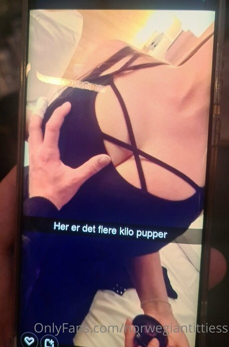 Norwegiantittiess nude leaked OnlyFans pic