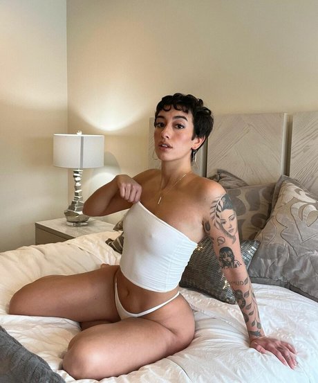 Gianna Evelyn nude leaked OnlyFans pic