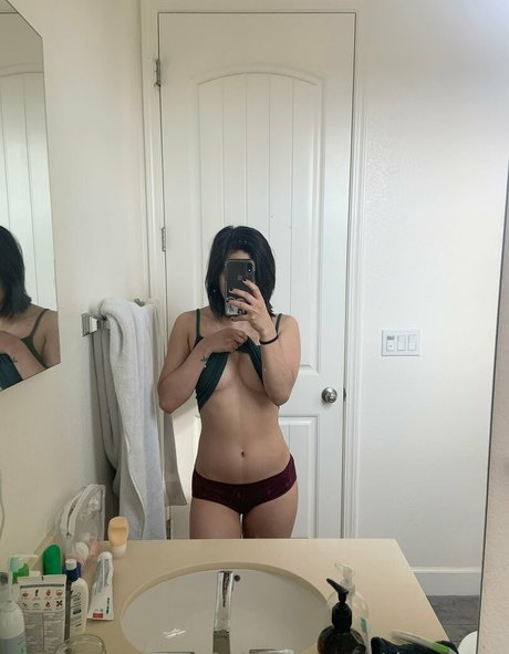 Rinnykuun nude leaked OnlyFans pic