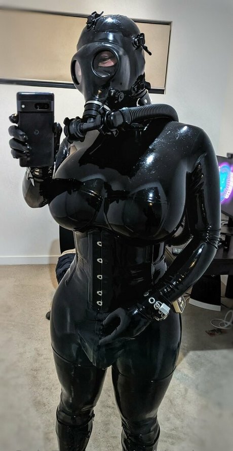 Rubberbuns nude leaked OnlyFans photo #17