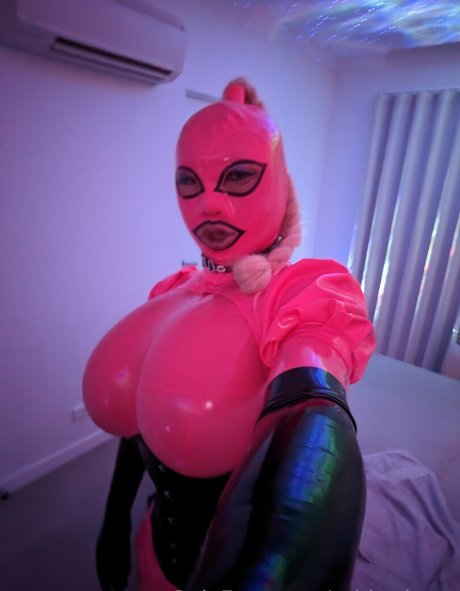 Rubberbuns nude leaked OnlyFans photo #23
