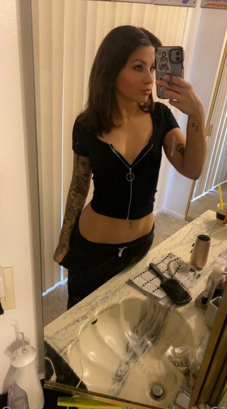 Tattooedgem619 nude leaked OnlyFans pic