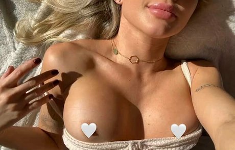 Victoriabroshkina nude leaked OnlyFans pic