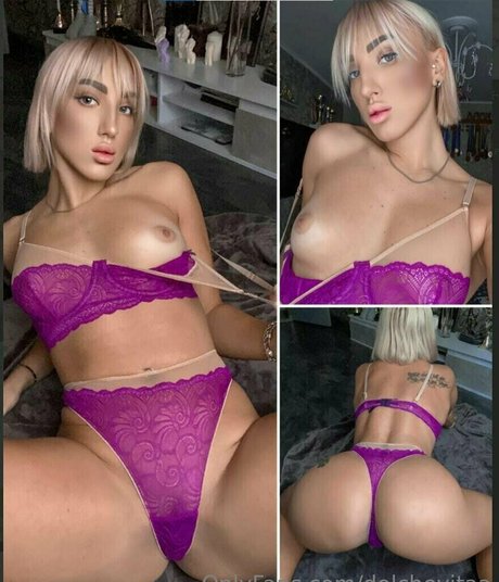 Dolchevitaa nude leaked OnlyFans pic