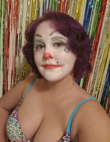 Clowndivax nude leaked OnlyFans pic