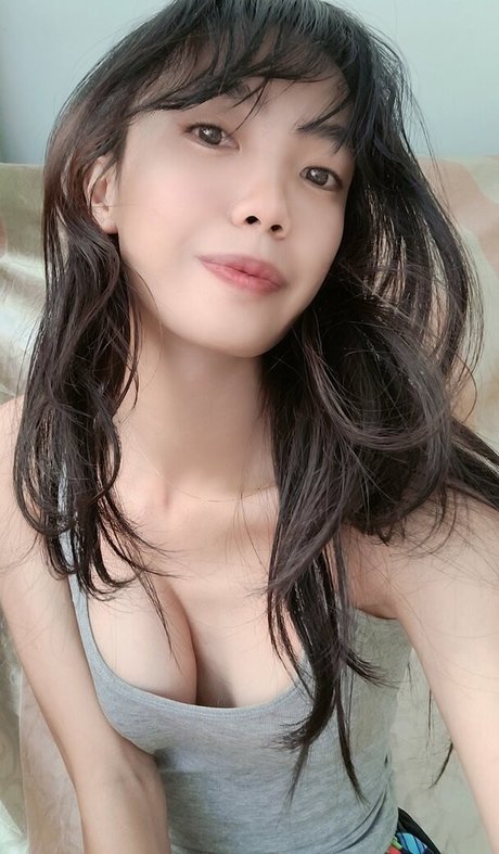 Yurie Heart nude leaked OnlyFans pic