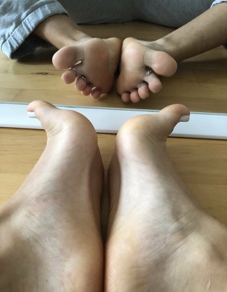 Sarahs_socks nude leaked OnlyFans pic