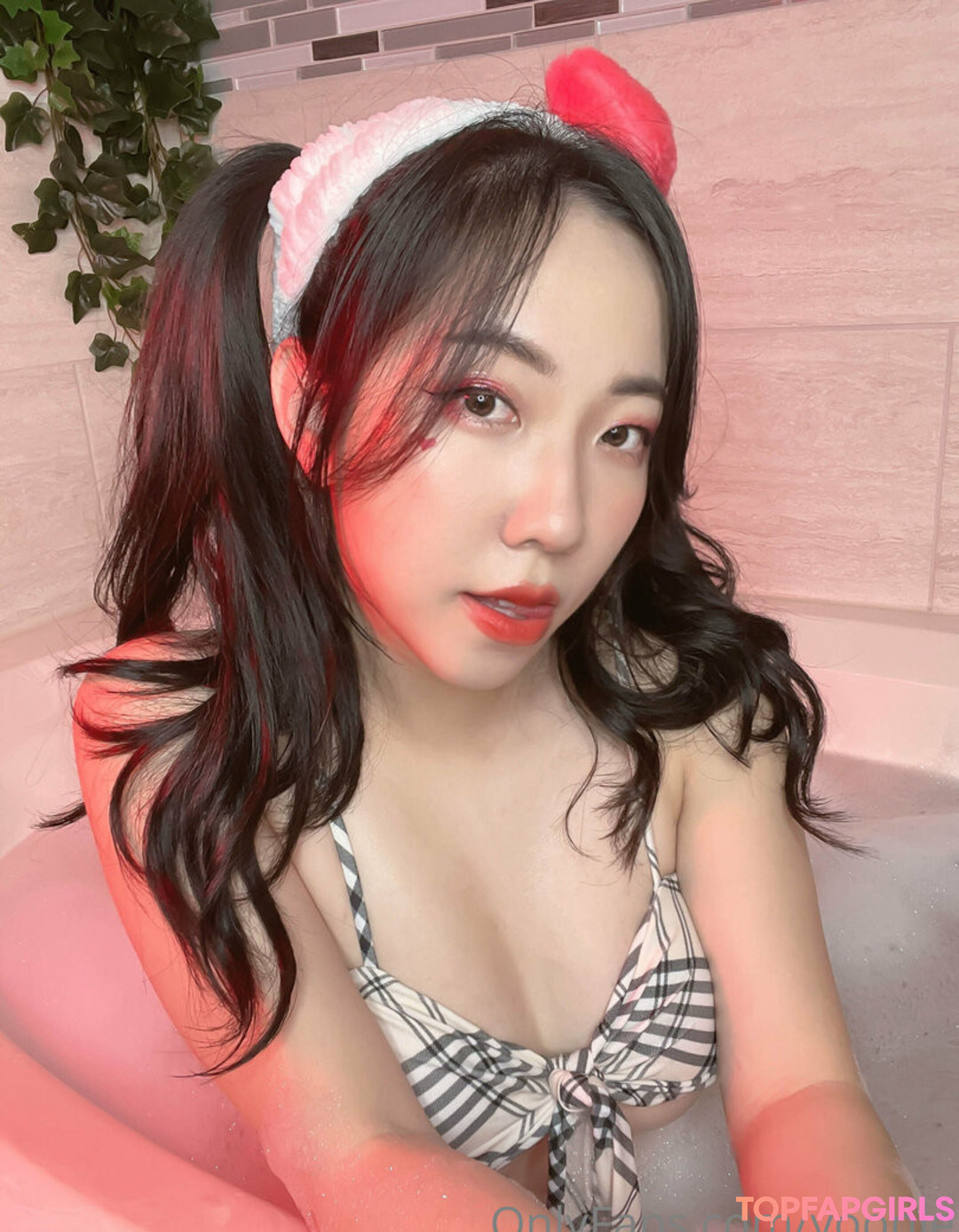 Yoonie Nude Leaked OnlyFans Photo #64