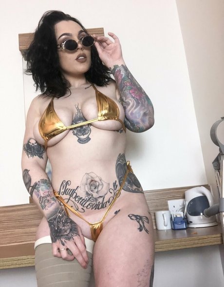 Naughtynaturalnova nude leaked OnlyFans photo #53