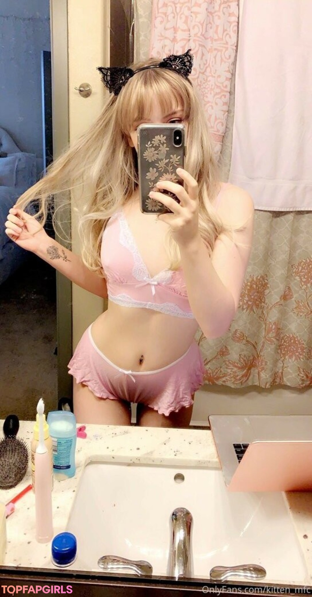 Kittenxx Nude Leaked OnlyFans Photo #9