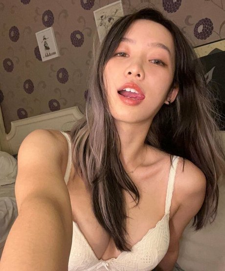 Maggiechow123 nude leaked OnlyFans pic