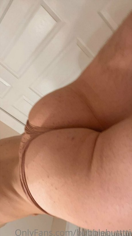 Bubblebuttttj nude leaked OnlyFans pic