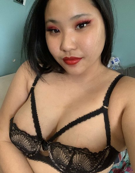 Suezuu nude leaked OnlyFans photo #17