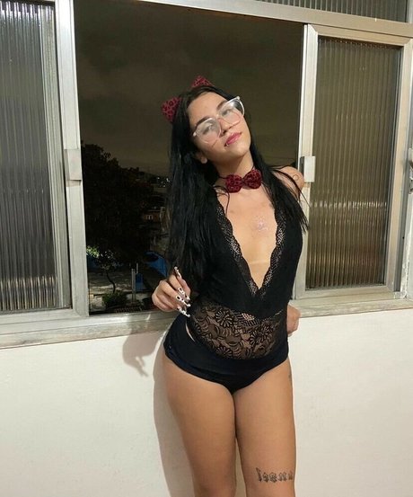 Vitoria Bornoll nude leaked OnlyFans photo #2