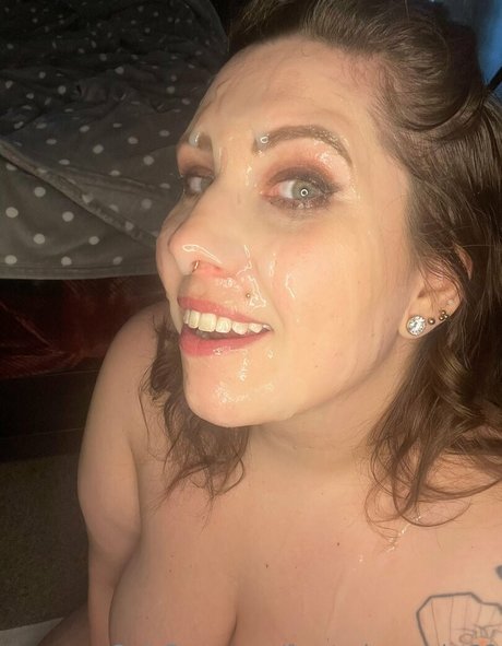 Frostedcupcake92 nude leaked OnlyFans pic